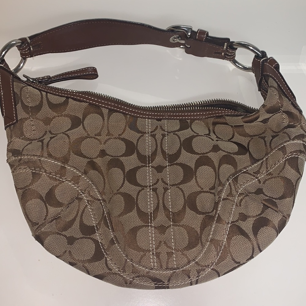 Coach Handbag - Picture 5 of 7